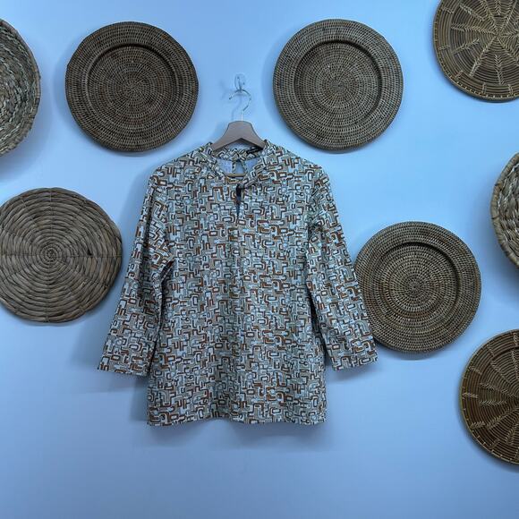 J. McLaughlin Tan Brown Funky Print Cut Out Stretch Long Sleeve Top Blouse XL - Picture 1 of 7